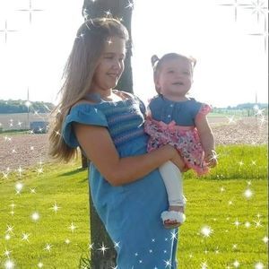 Meet your Posher, Amber